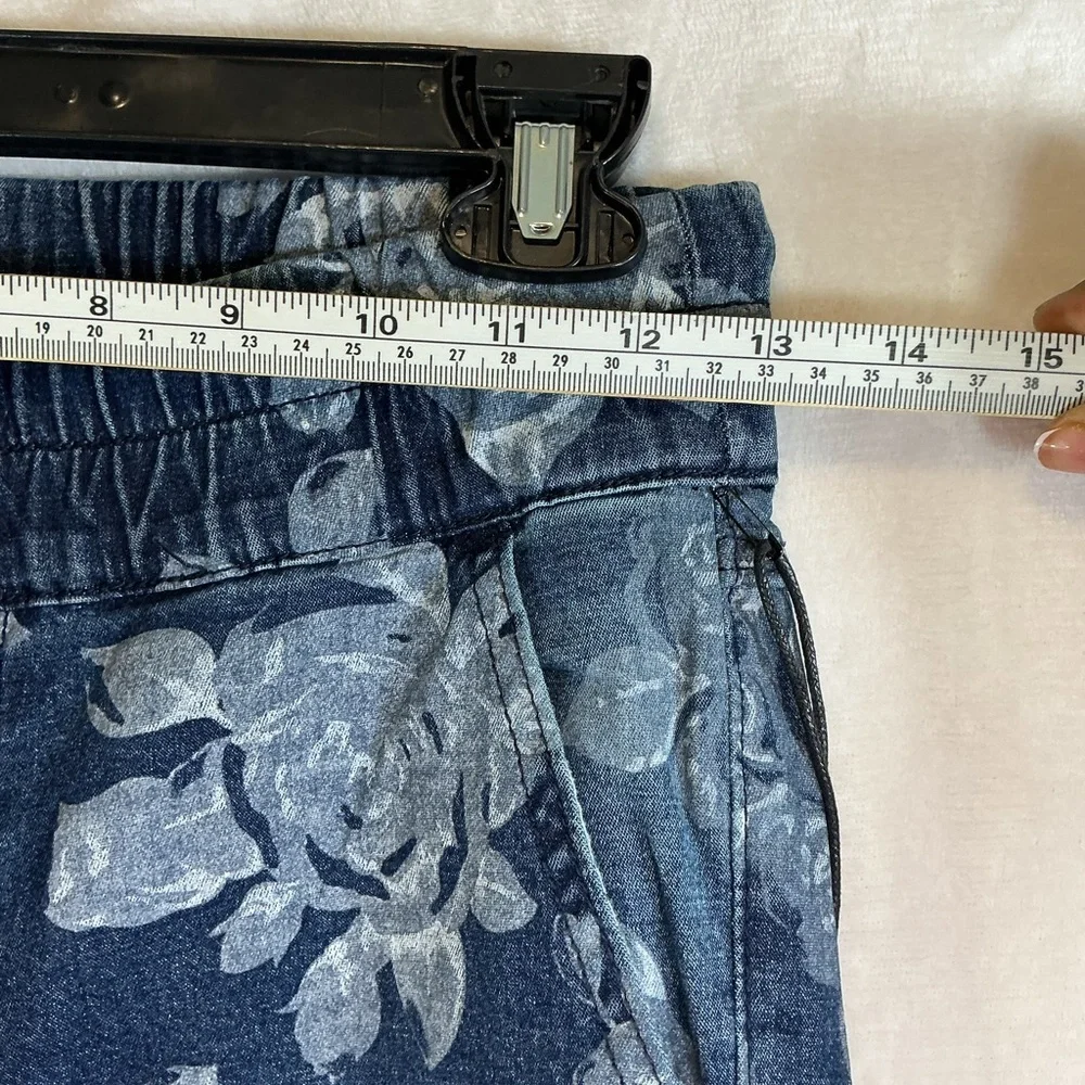 Juicy Couture Blue Floral Skinny Jeans - Picture 6 of 8